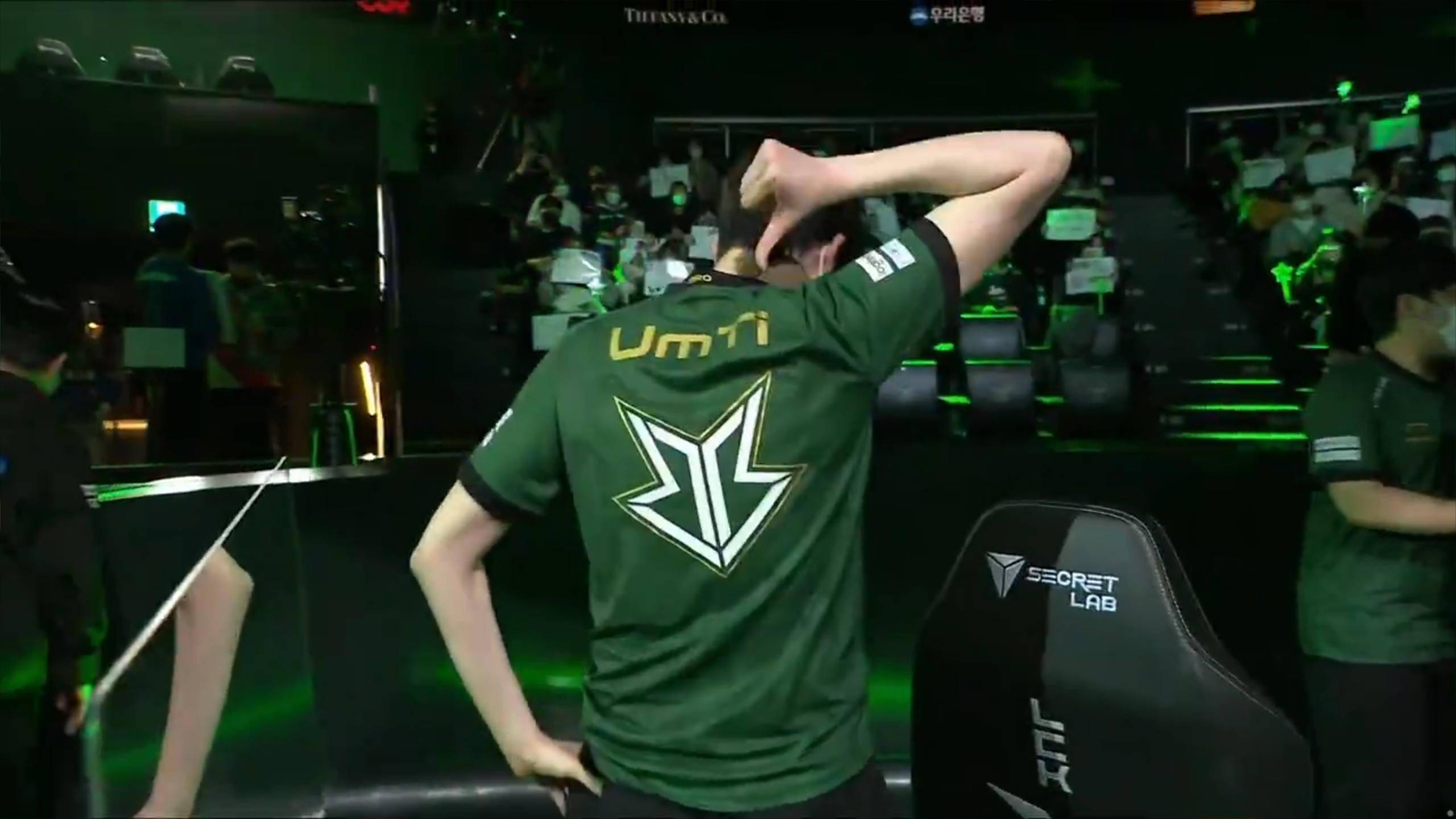 世俱杯赛程-包含BRO轻取100T,Canyon操刀奇招英雄翻盘峡谷大战半决赛,留下经典瞬间的词条