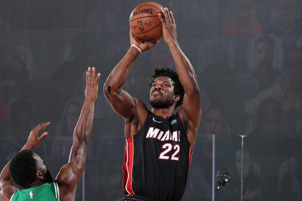 LGD碾压MAD，Bin线上压制力十足焦点之战四强赛，强势挺进下一轮