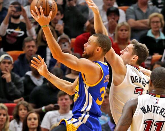 太阳爆冷击败猛龙，结束对手七连胜