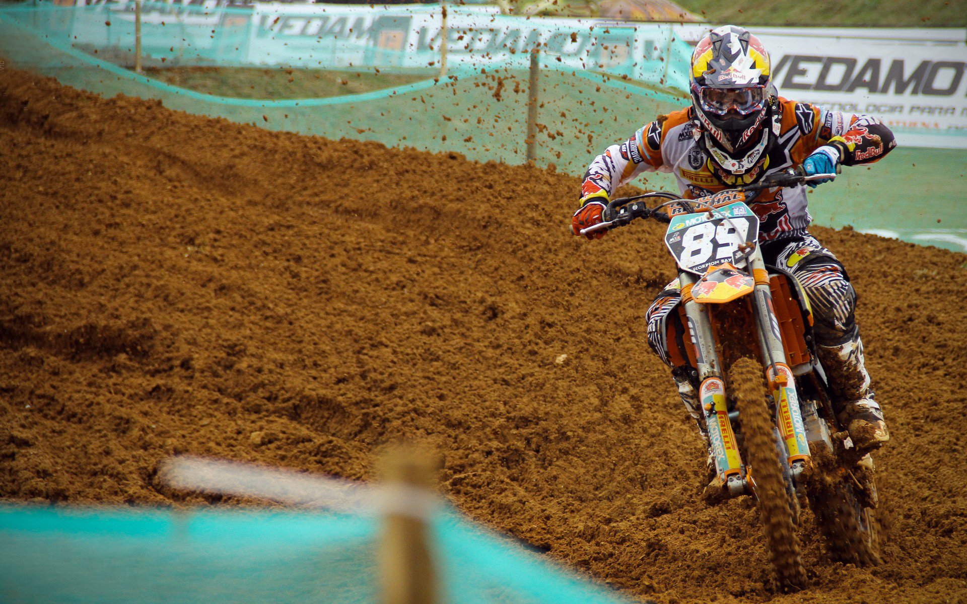 当足球的洪流淹没篮球殿堂，一场关于跨界统治力的思想实验