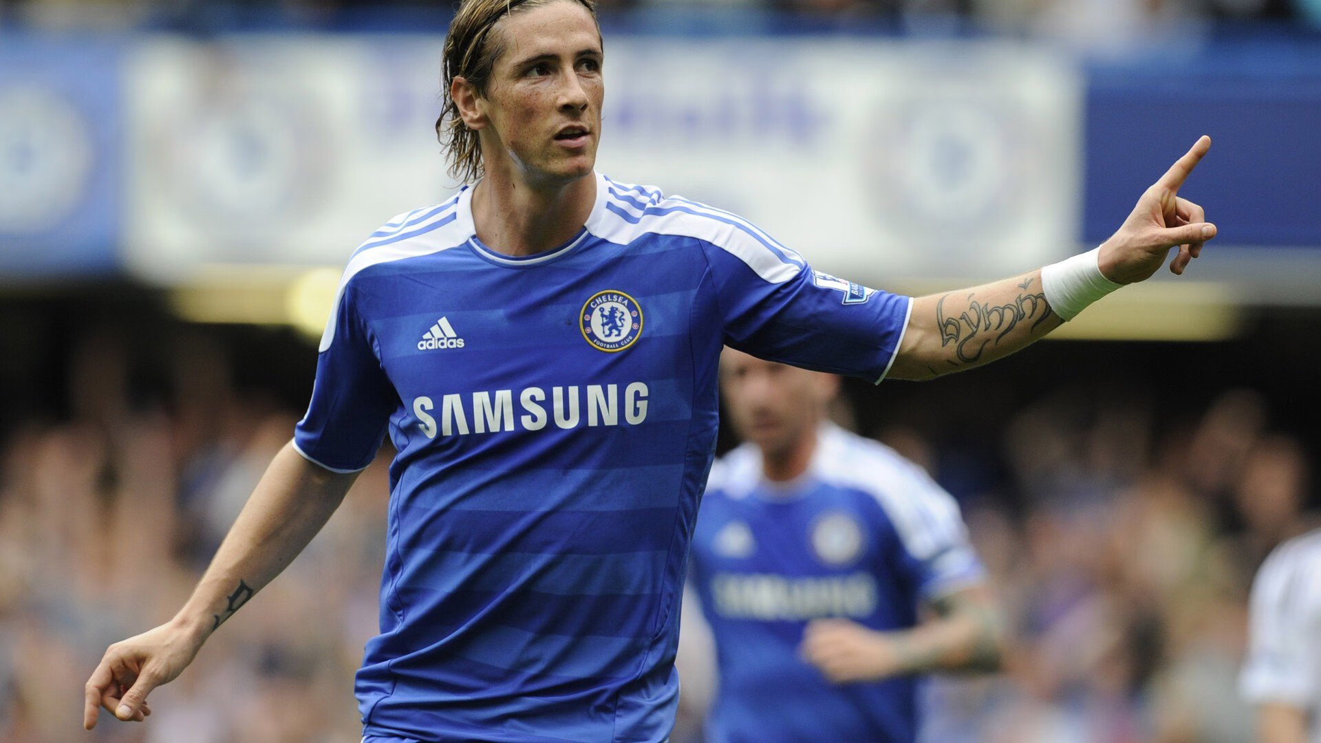 世俱杯冠军-绝境中的唯一逆袭,皮亚斯特里扛起威廉姆斯击败阿斯顿马丁